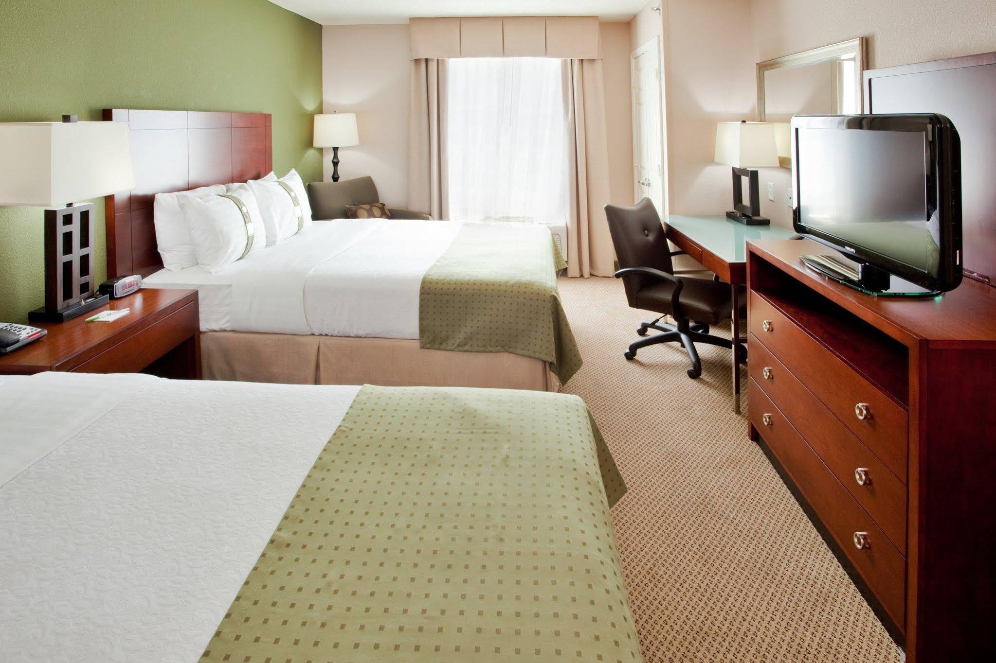 Best Western Premier Richmond City Gateway Екстериор снимка